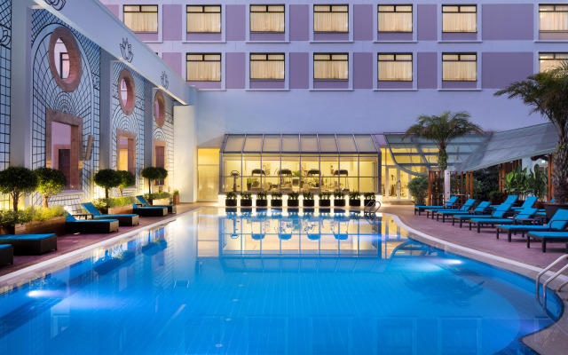 Sheraton Saigon Grand Opera Hotel