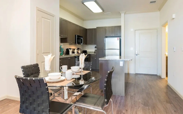 Global Luxury Suites Foster City