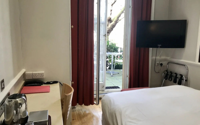 Rhodes Hotel