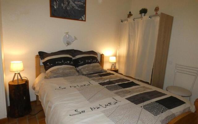 Le refuge de la Marmotte, Chalets du Bayle