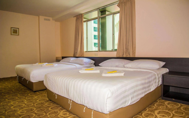 Lucky 11 Hotel