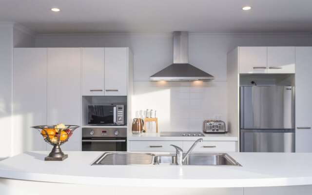 Coastal Walkway Charmer