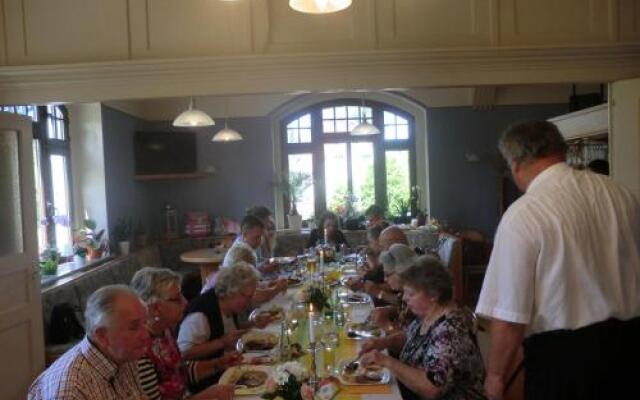 Pension Im Landgasthof Heukewalde