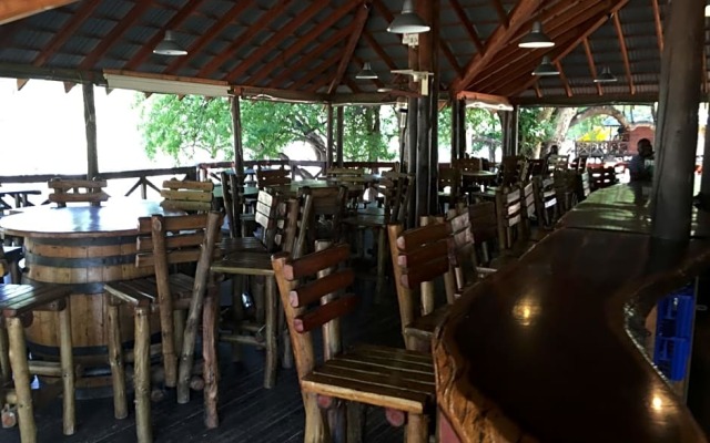 Molalatau Lodge & Campsites