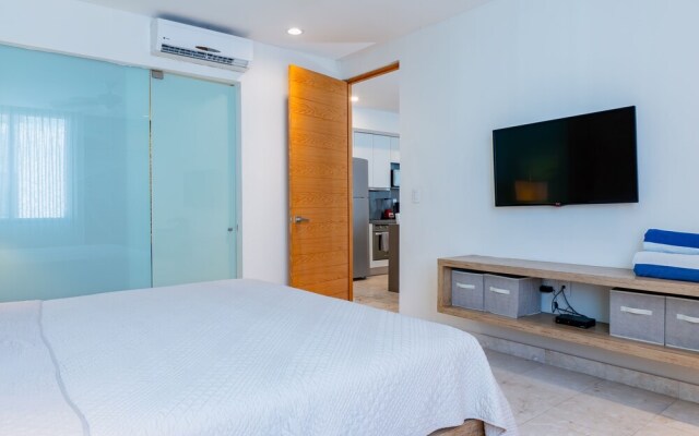 Anah 410 2 Bedroom Condo by RedAwning