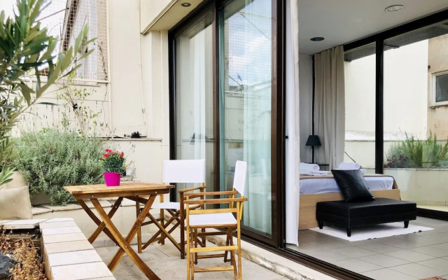 New Athens Acropolis Penthouse Suite