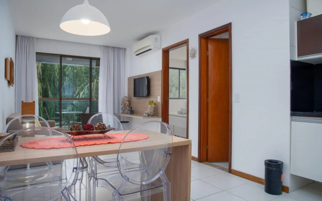 Apartamento Belo em Condom nio com Piscina