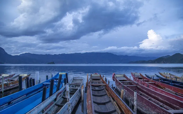 Lijiang Family And Hostel Inn