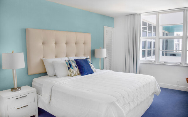 Seacoast Suites on Miami Beach