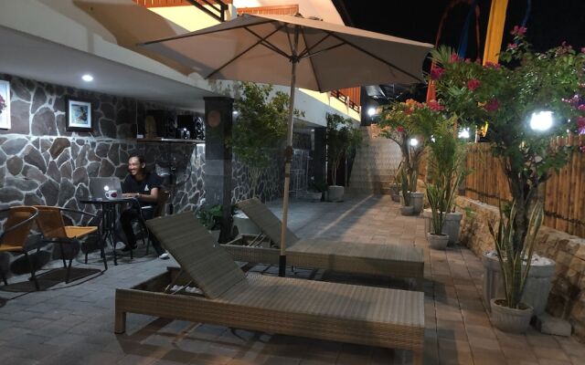 DeRose Guest House Canggu Bali