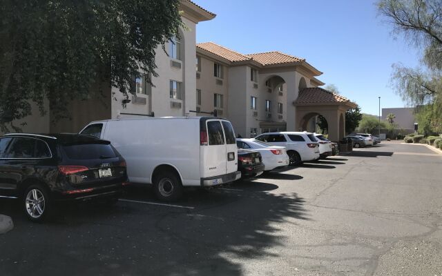 Holiday Inn Express & Suites Phoenix - Mesa West by IHG