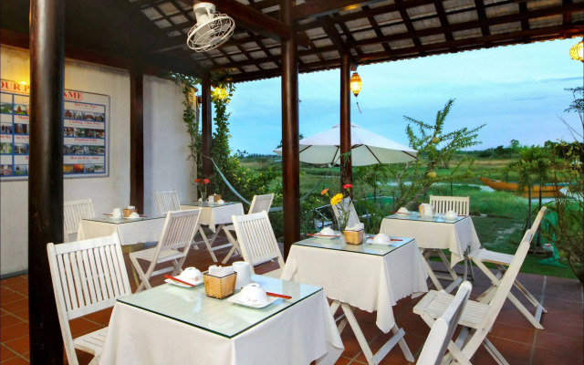 Windy River Homestay
