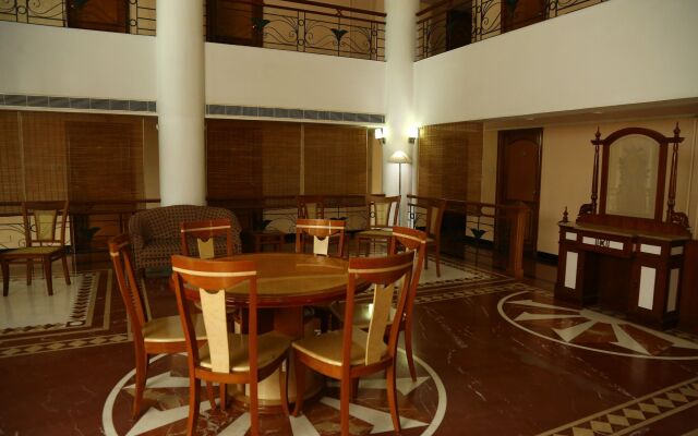 Mayura Residency