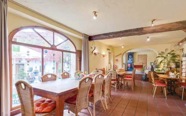 Flat in Meisberg With In-house Catering
