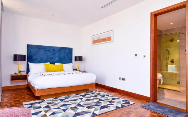 Broadwalk Residency
