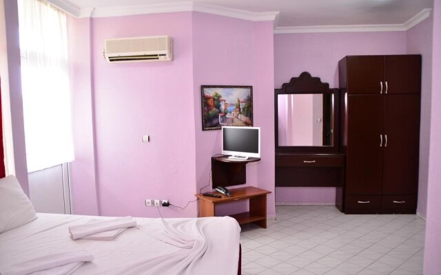 Golden Rock Hotel