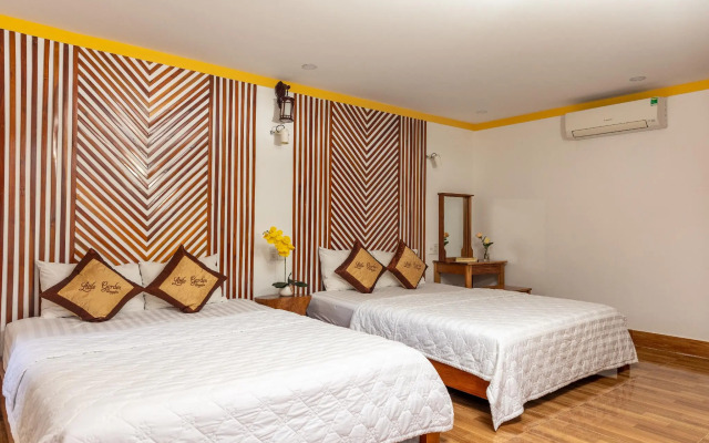 Little Garden Bungalow