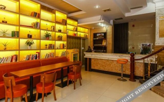 NO 1 Capsule Hotel Beihai