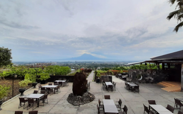 Sumberwatu Heritage