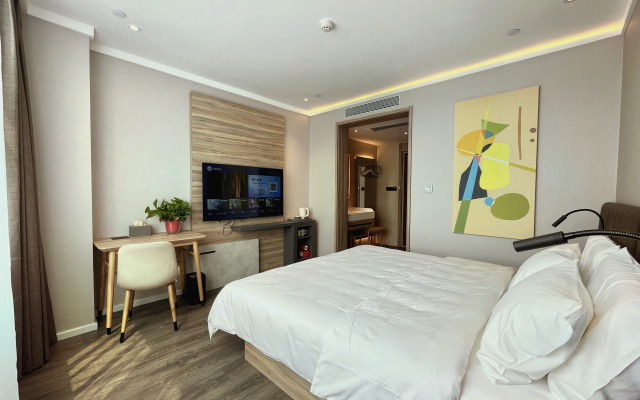HanTing Hotel (Hebi Xun County)