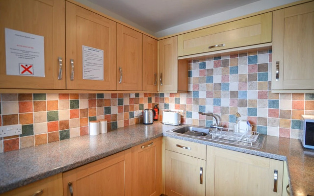 3 Bay View Court