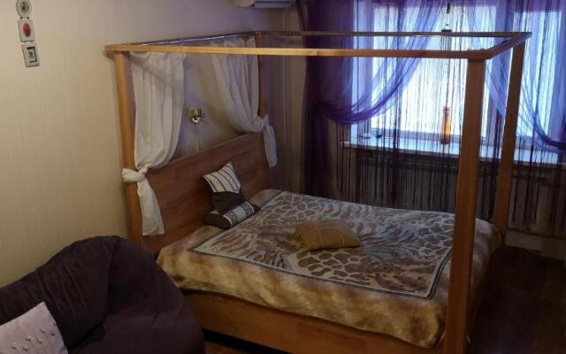 Cozy apartments near the McDonalds