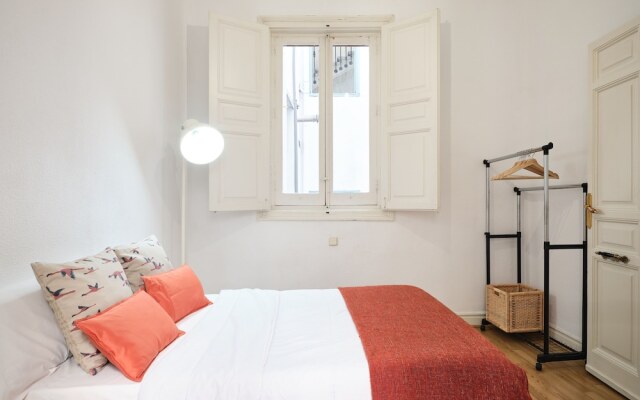 Luxury house two minutes from Sol