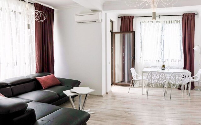 Solid Residence Mamaia 385