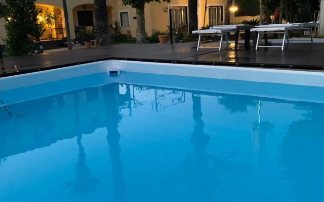 Viale Villa Arianna, 8