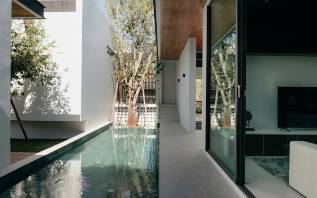 H1 Pool villa
