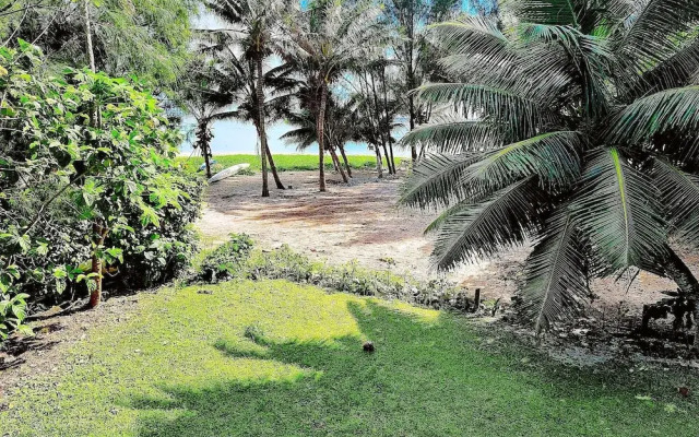 Natura Nikao Beach Villa