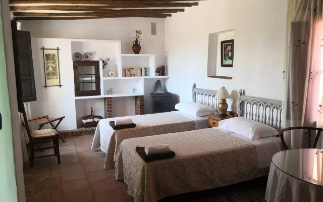 Alqueria de los Lentos
