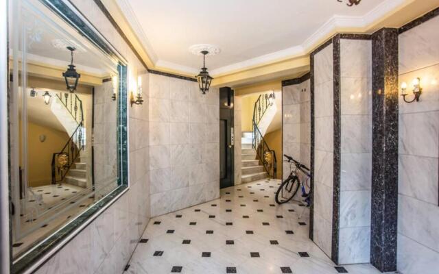 2 Floor Apartment in Kalamaria,Thessaloniki.