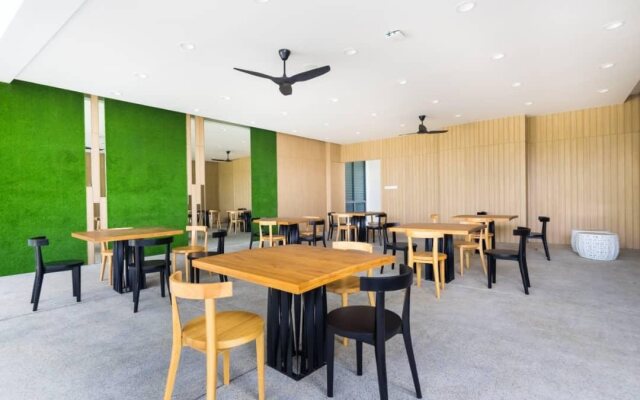 Mocha Suites at The Robertson