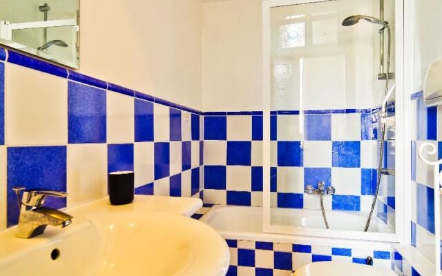 Bed And Travel Apartment Dogana Regia 15