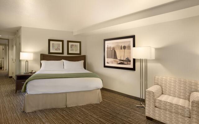 Holiday Inn Hotel & Suites Scottsdale North - Airpark by IHG