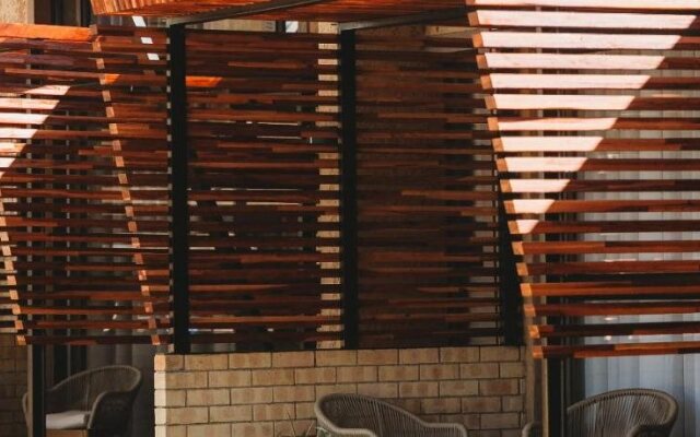 Sandalwood Lodge