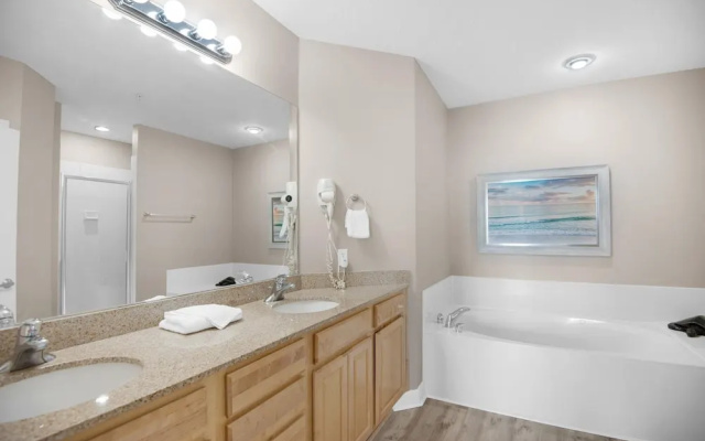 Grandview East 1602