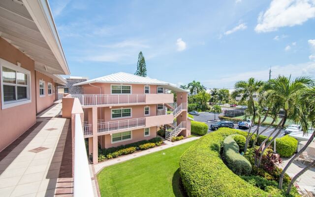 The Colonial Club, Oceanfront Condos