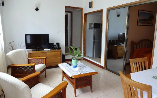 Le Manglier Guest House