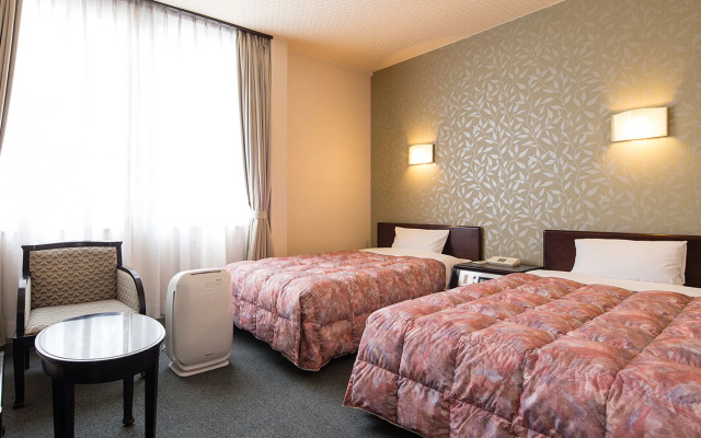 Kotohira River Side Hotel