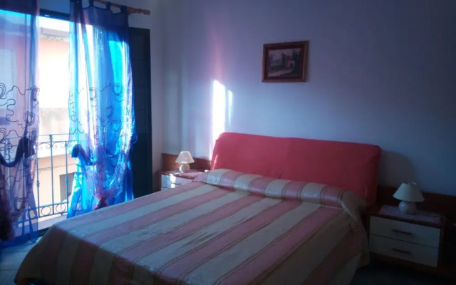 Sa Domu Sarda - Two Bedroom Apartment 2