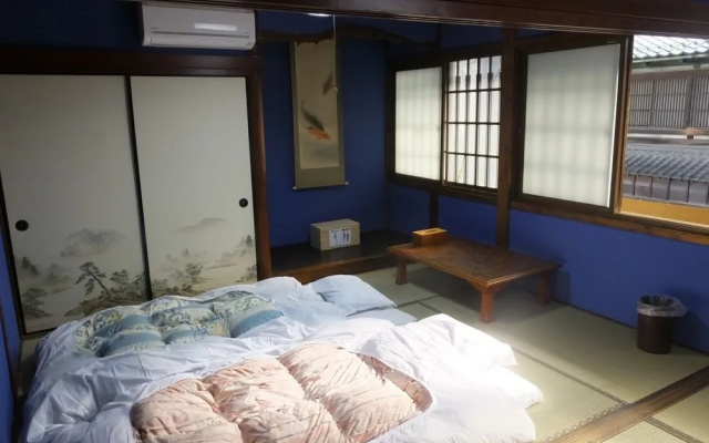 Guesthouse Mikkaichi - Hostel – Guest Rooms – Komatsu