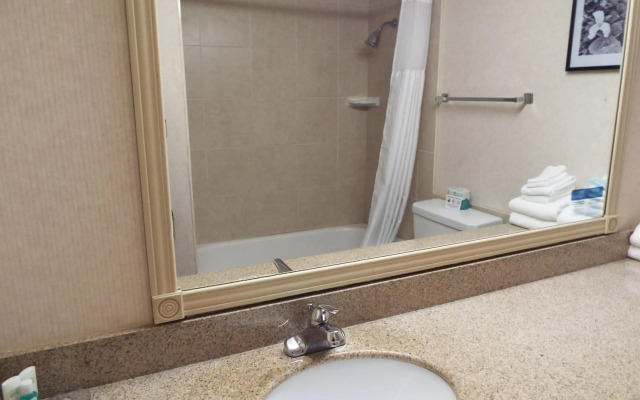 Quality Inn