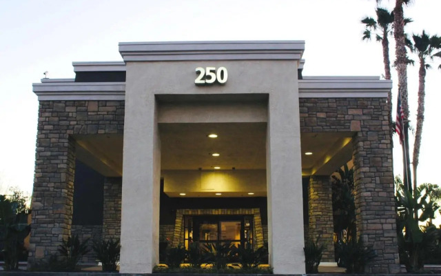 Hampton Inn Stes Colton