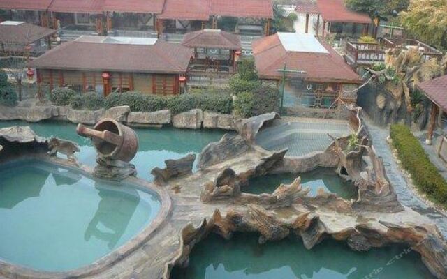 Shengquan Hot Spring Hotel