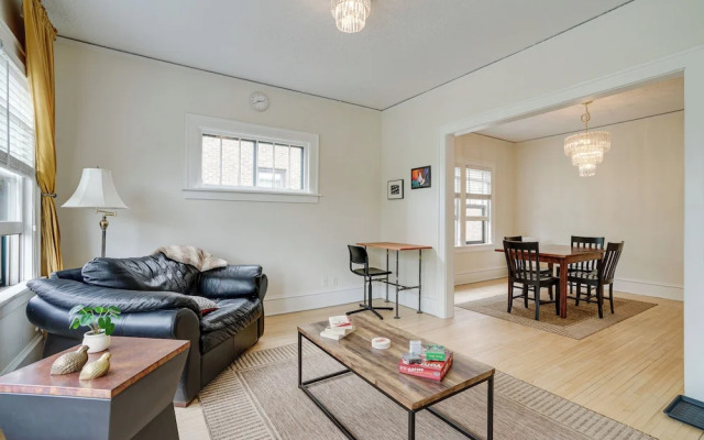 Bright Minneapolis Apartment - 1 Mi to Downtown!