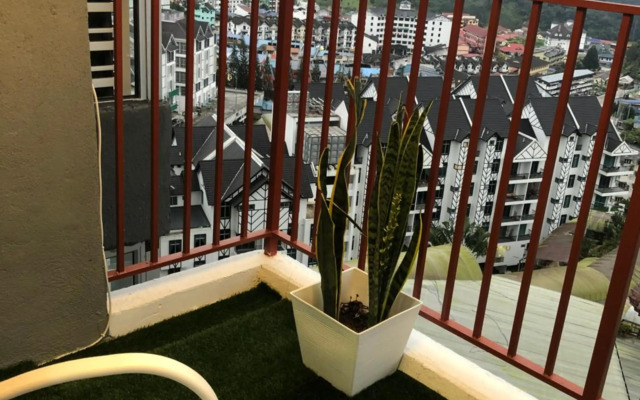 Ramadhina Eagle Eye View Home2stay Emerald Avenue