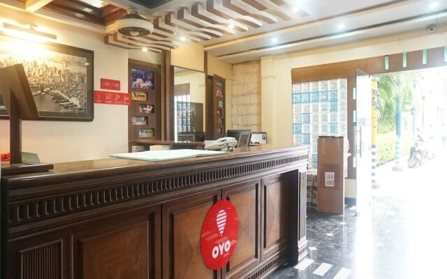 OYO 22997 Beverly Hills Hotel