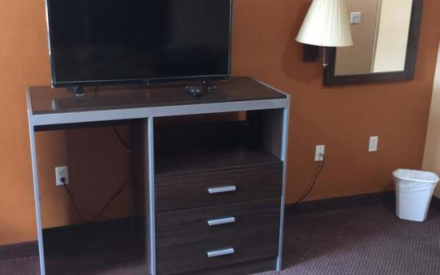 Scottish Inn & Suites - Hobby Airport